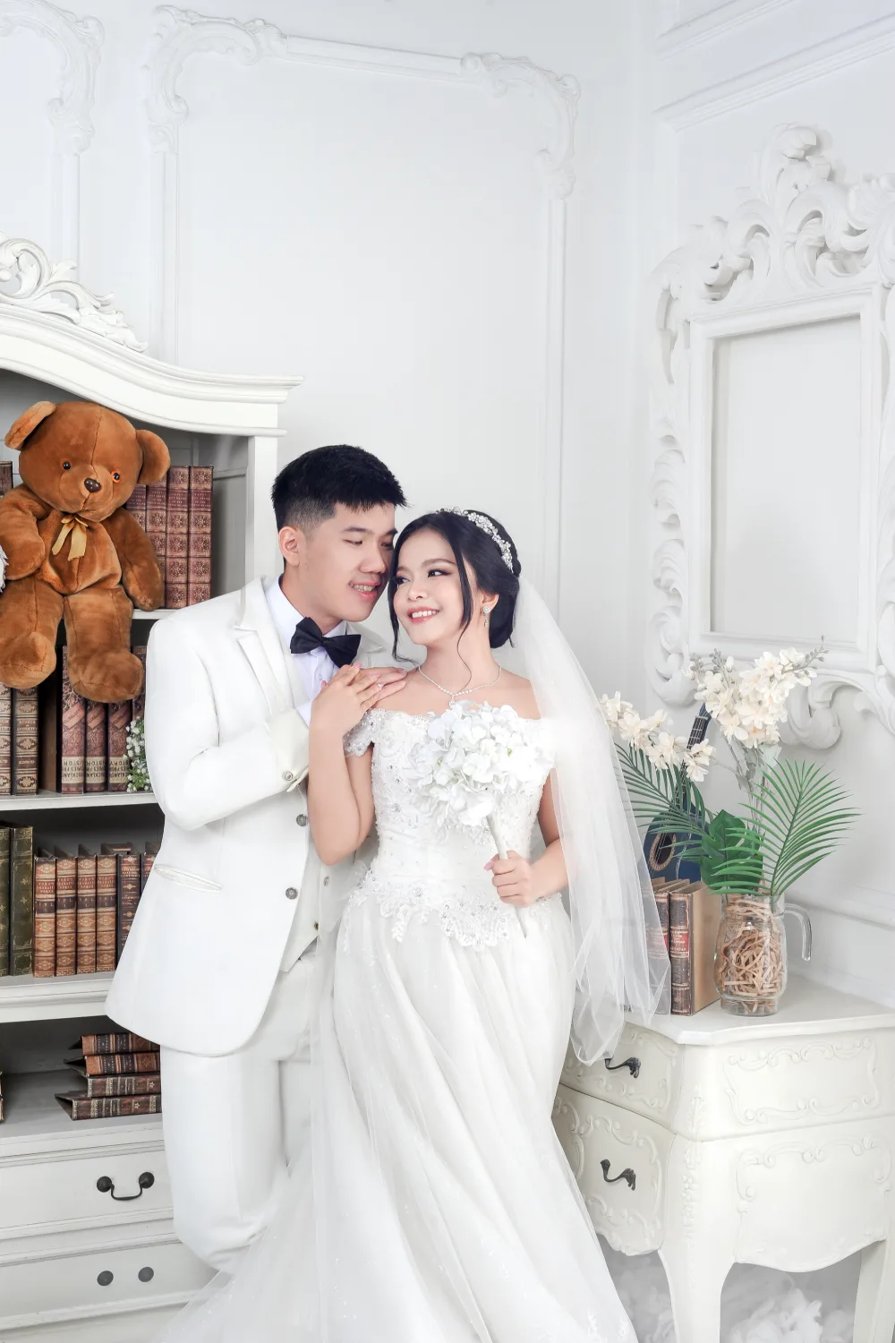 Mr.Hengki & Ms.Novia