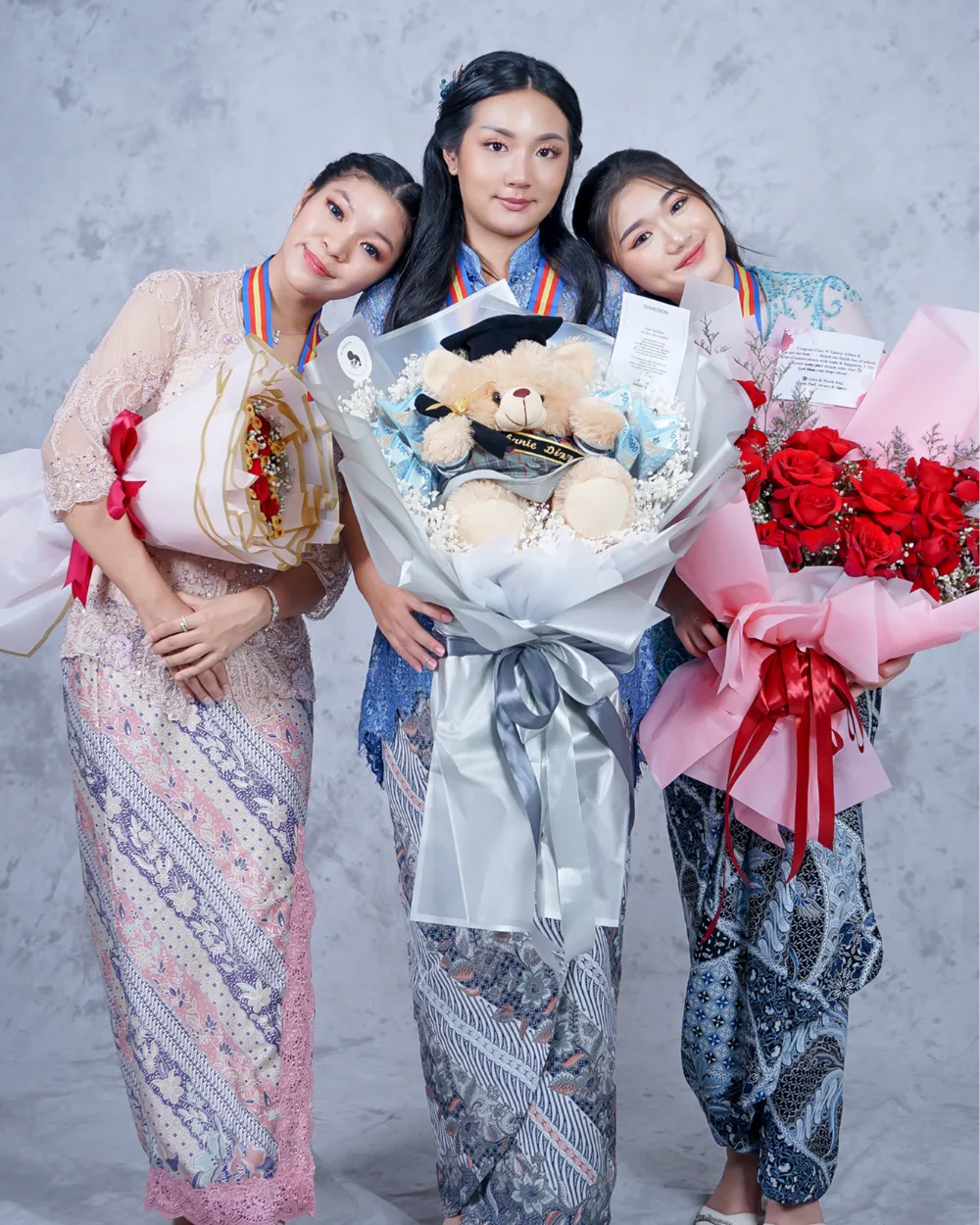 Celebrate Your Precious Graduation Moments